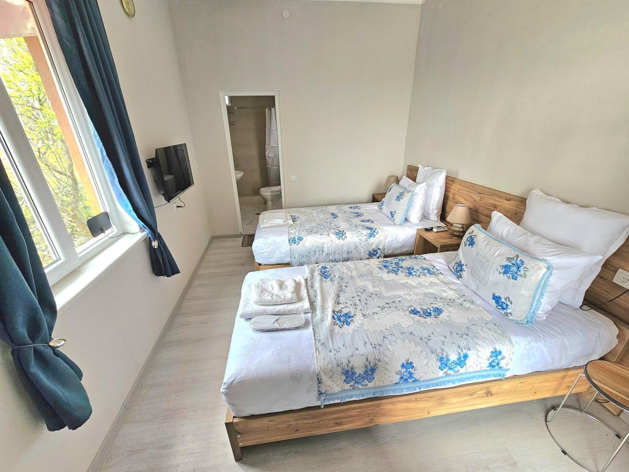 Hilltop Guest House Kutaisi Zewnętrze zdjęcie
