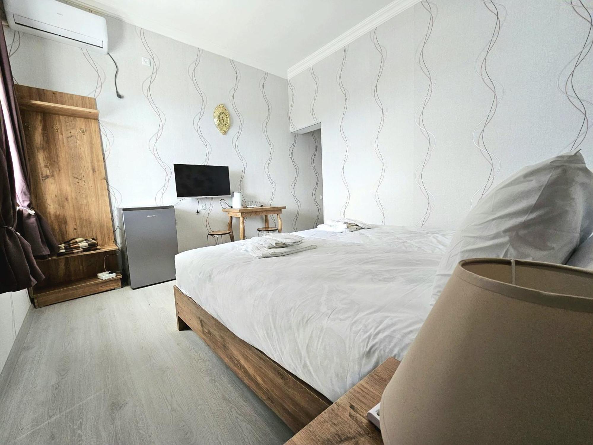 Hilltop Guest House Kutaisi Zewnętrze zdjęcie